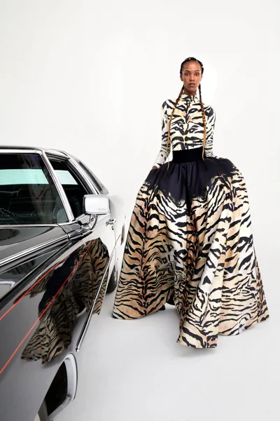 Look 3